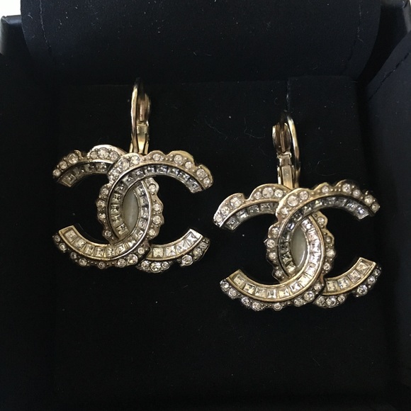 Chanel XL Gold Crystal Earrings - Picture 3 of 7